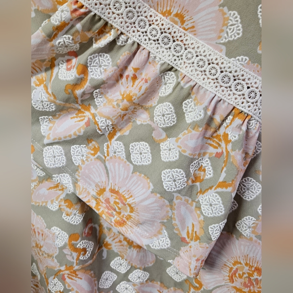 Ruby Rd Floral Top - Picture 3 of 9